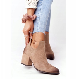 Vinceza Ženske gležnjače s izrezima Bež Caroline 1