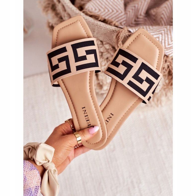 Ženske klasične bež Melinda papuče crna 1