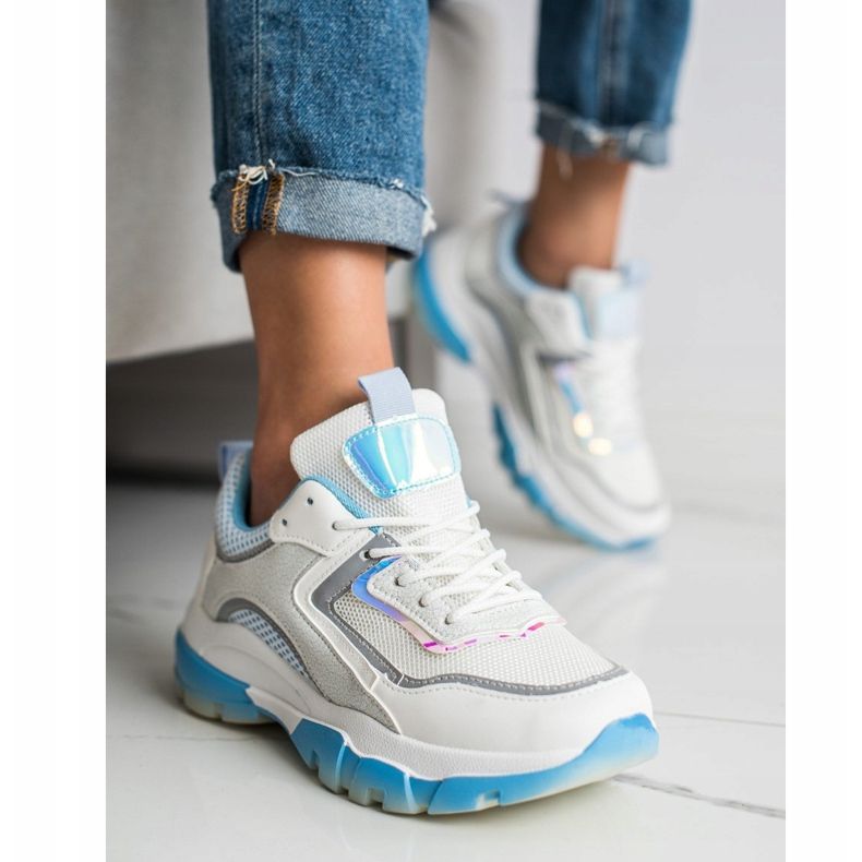 Ideal Shoes Tenisice sa umetkom sa sjajem bijela višebojan 1