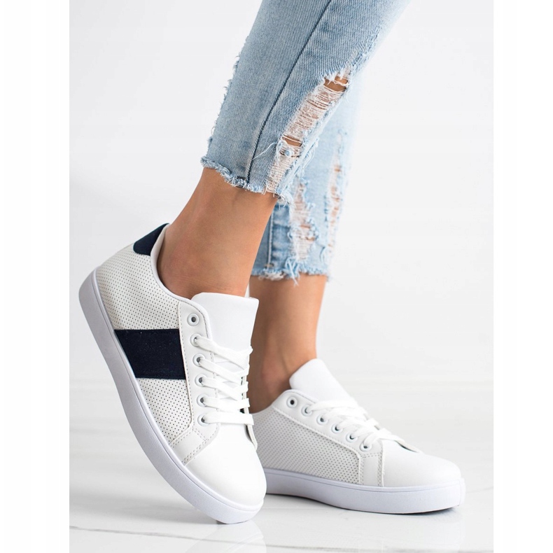 SHELOVET Ažurne tenisice s eko kožom bijela 2