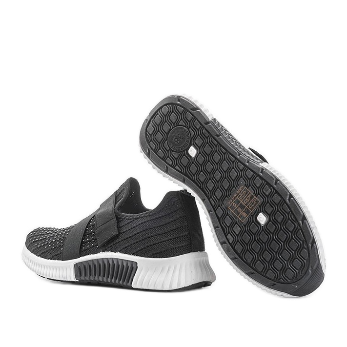 Crne Akira klizne sportske cipele crno 1