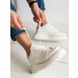 SHELOVET Bijele tenisice na platformi bijela 1