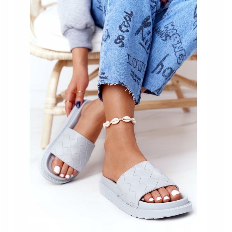 Ženske papuče na sivoj platformi Big Star HH274688 siva 2