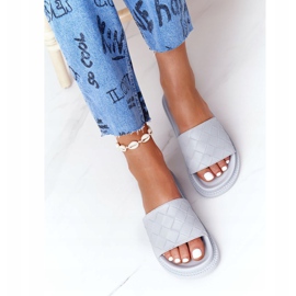 Ženske papuče na sivoj platformi Big Star HH274688 siva 1