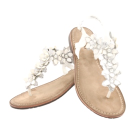 Evento Ženske sandale s biserom 20SD35-1811 bijela srebro 2