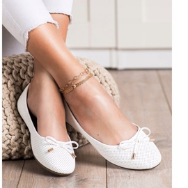 Clowse Bijele balerine bijela 1