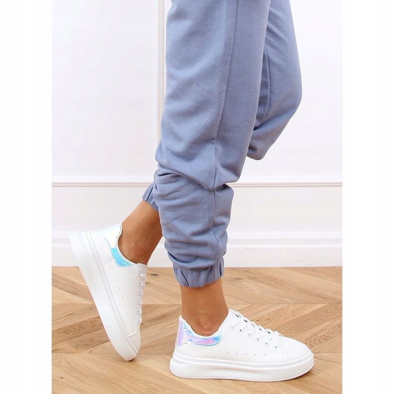 Bijele ženske tenisice A88-63 Silver bijela 1