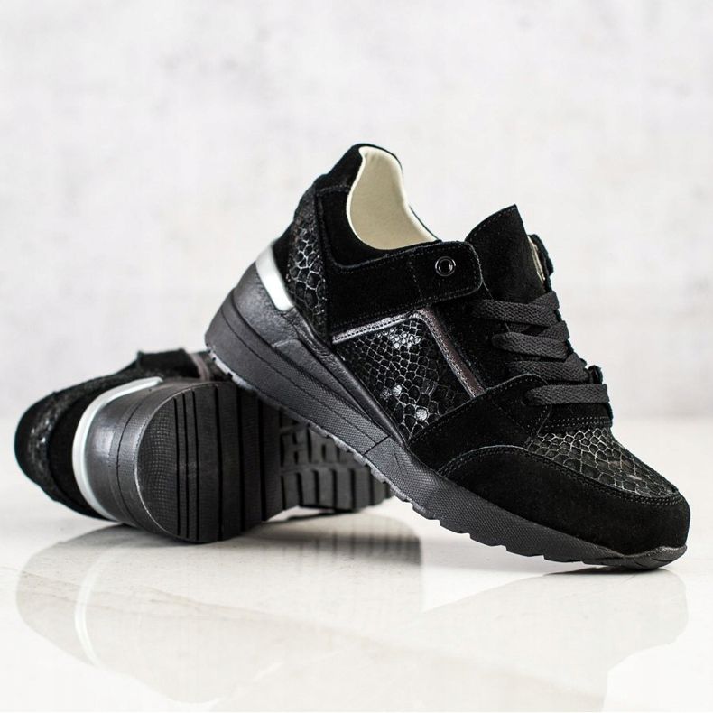 Evento Kožne tenisice sa zmijskim printom crno 1