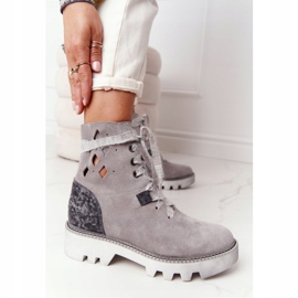 Ažurirane čizme od antilopa Maciejka Siva 05033-03 raznobojna 1