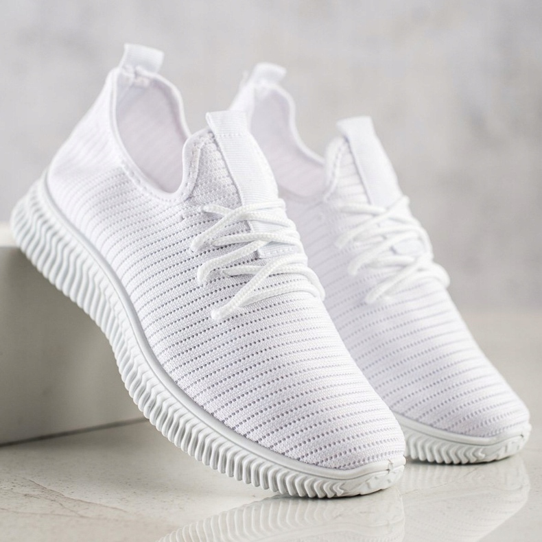 SHELOVET Udobne tenisice koje se navlače bijela 1