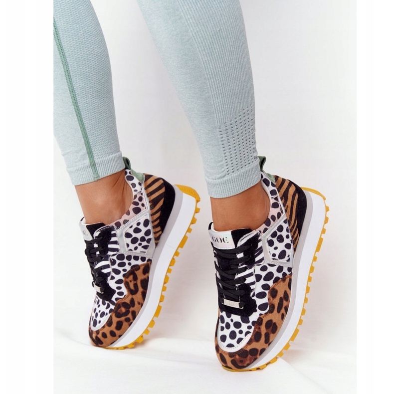 Sportske cipele od antilopa na platformi GOE HH2N4003 Smeđa bijela crno 2