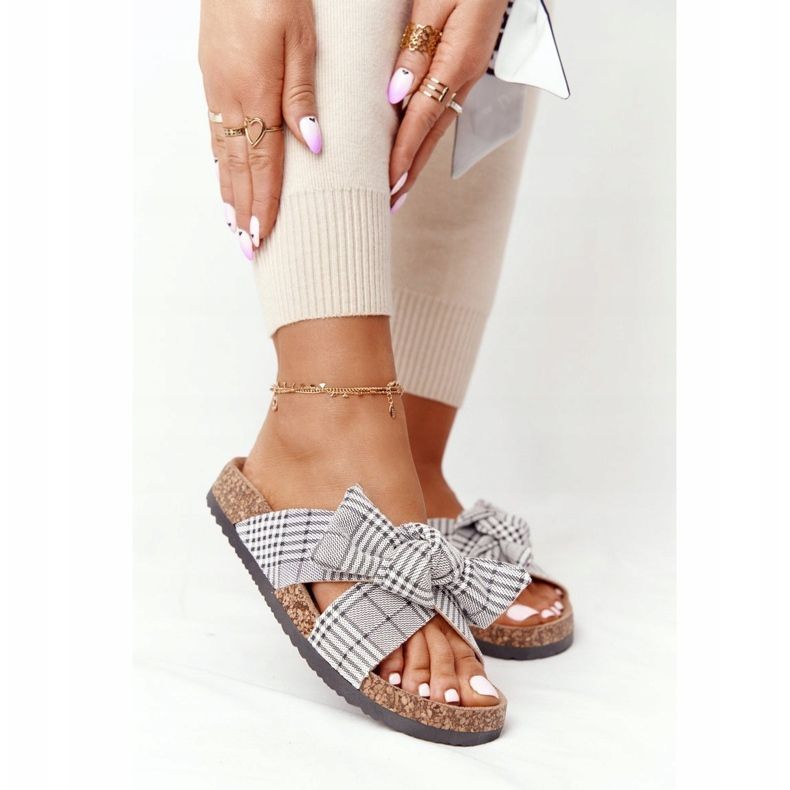 Papuče na potplatu od pluta Vinceza 20-30105 Siva ček 1