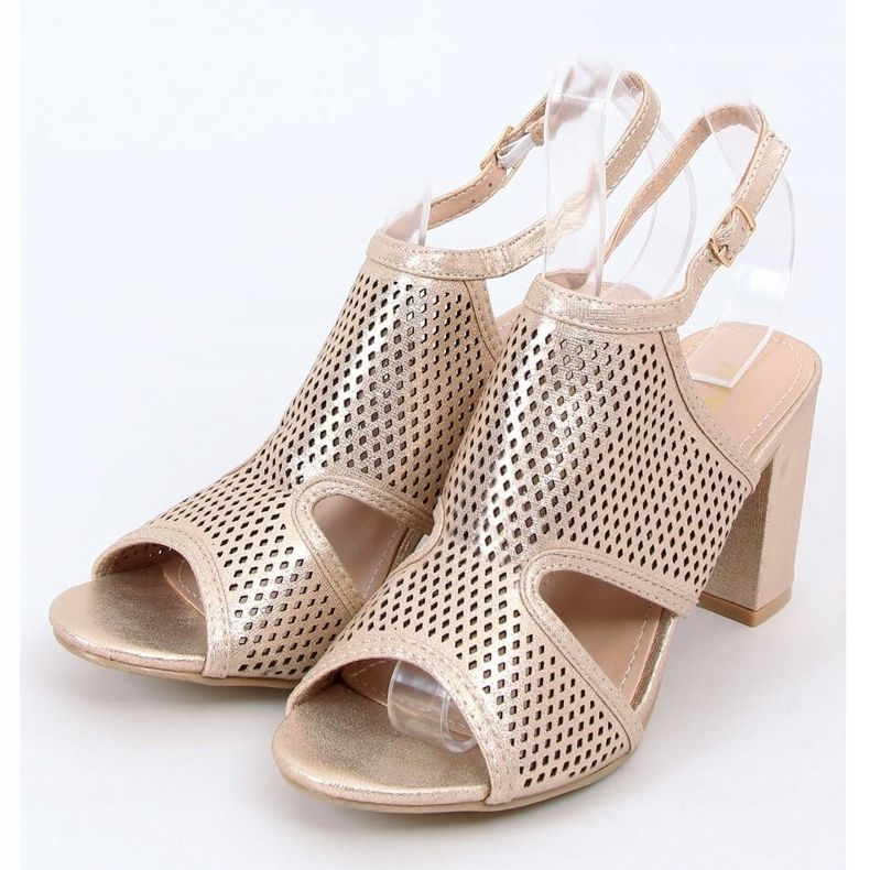 Zlatne sandale na visoku petu F1877 Gold zlatna 1