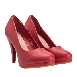 Crvene pumpe od eko kože na platformi Liana crvena 1