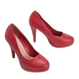 Crvene pumpe od eko kože na platformi Liana crvena 2
