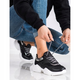 SHELOVET Crne zmijske tenisice s printom crno 2