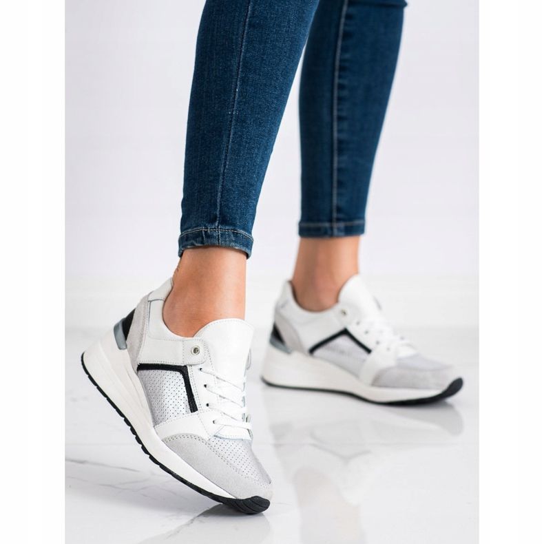 Goodin Bijele i srebrne kožne tenisice bijela crna srebro siva 1
