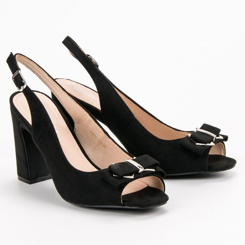 SHELOVET Sandale na šanku crna 1