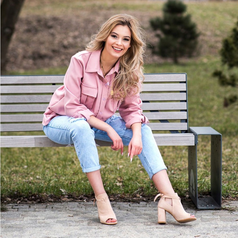 Vezane čizme VINCEZA s otvorenim prstom bež 2