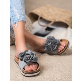 Udobne papuče s cvijećem VINCEZA siva 1