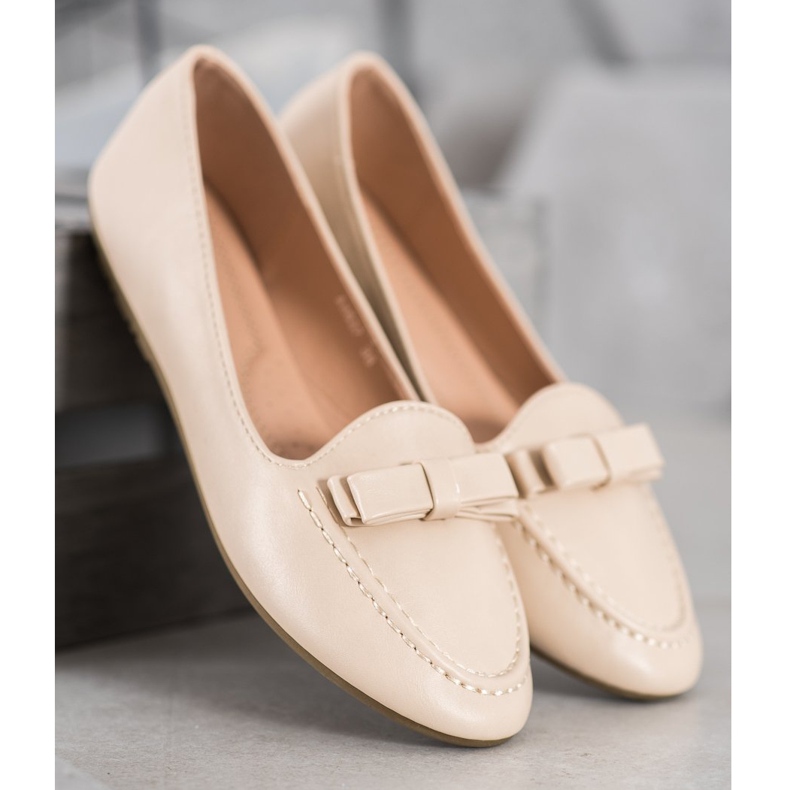 SHELOVET Bež Lords s eko kožom 1