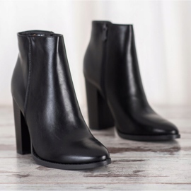 Seastar Klasične čizme na postu crno 1