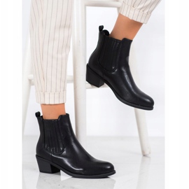 Ideal Shoes Klasične čizme na klizanje crna 1