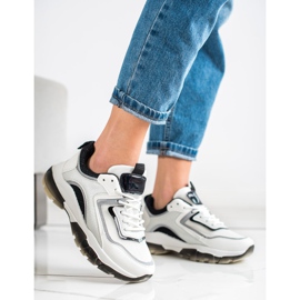 Ideal Shoes Tenisice sa umetkom sa sjajem bijela 2