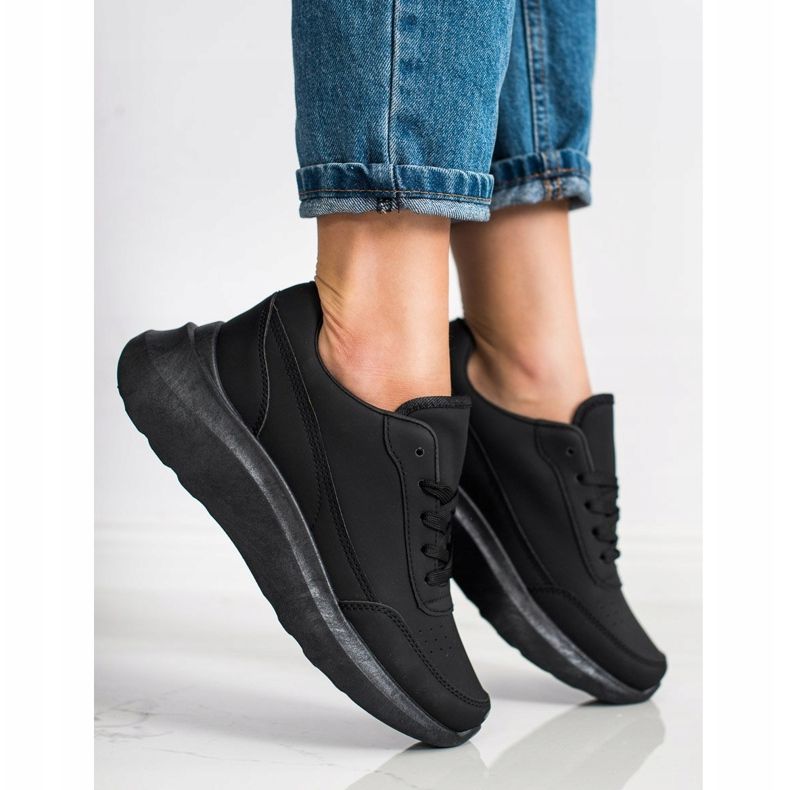 SHELOVET Klasične tenisice od eko kože crna 1