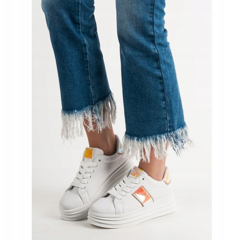 SHELOVET Bijele cipele na platformi bijela 2