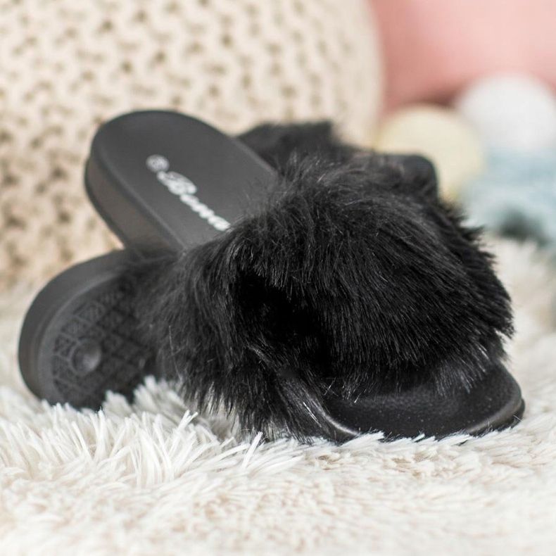 SHELOVET Elegantne papuče crno 1