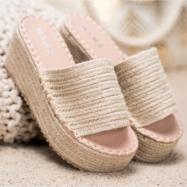 SHELOVET Pletene papuče na klin Ll909be bež 1