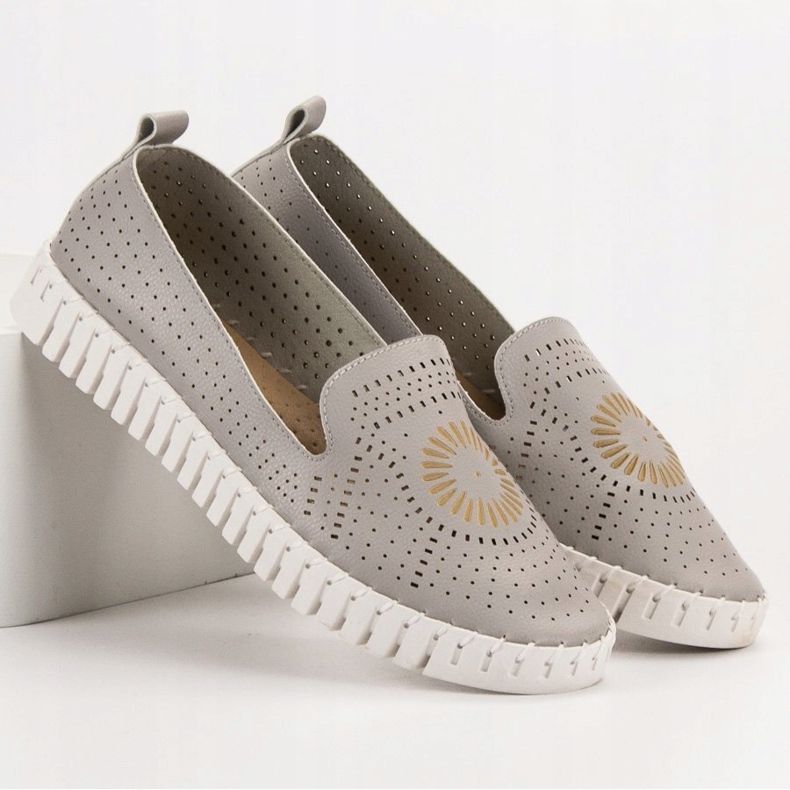 Tullo Sivi Gospodari siva 1