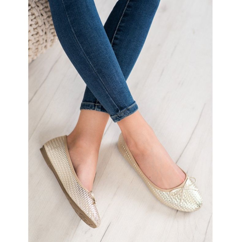 SHELOVET Pletene zlatne balerinke zlatna 2