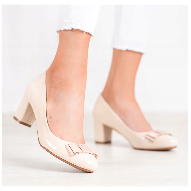 Weide Lakirane pumpe bež 2