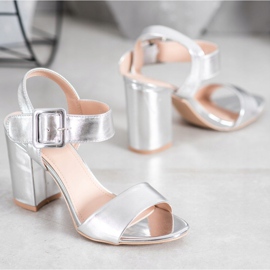 Small Swan Sandale na šanku s eko kožom siva 1