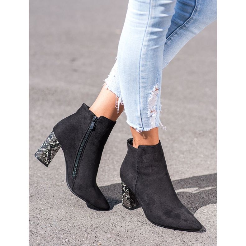 Čizme s motivom zmije VINCEZA crno 2