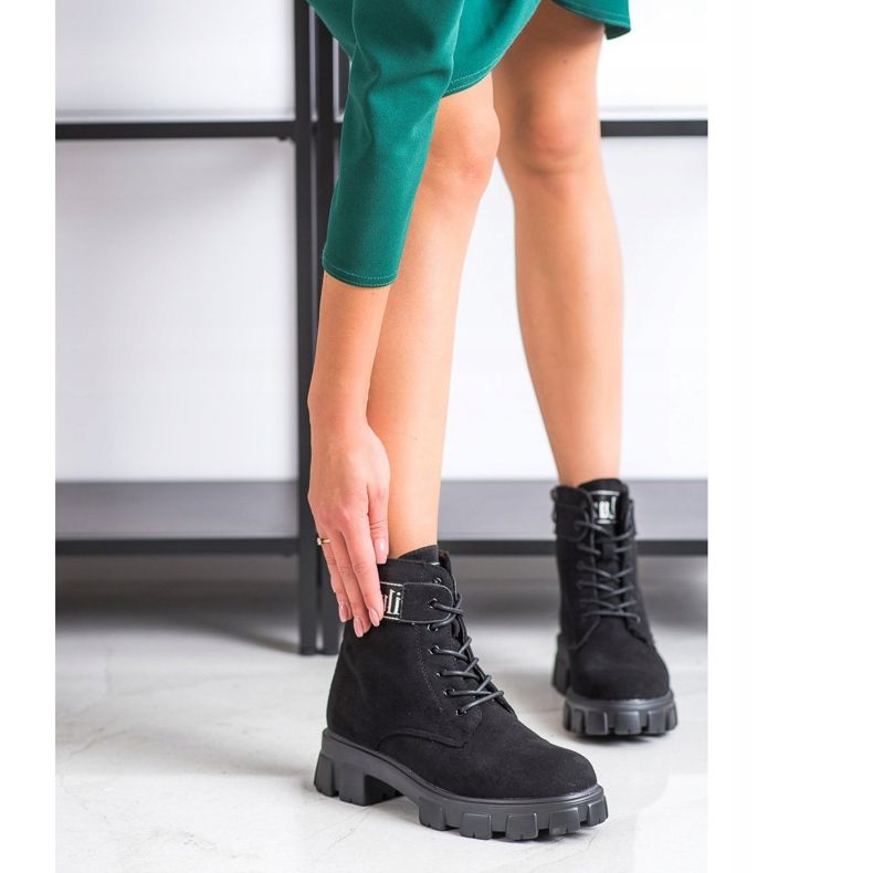 Weide Traperi za antilop na platformi crno 2