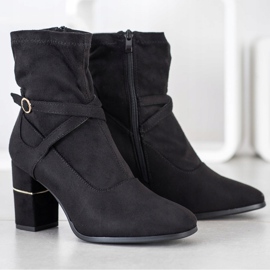 Goodin Čizme sa zlatnim umetkom crna 1