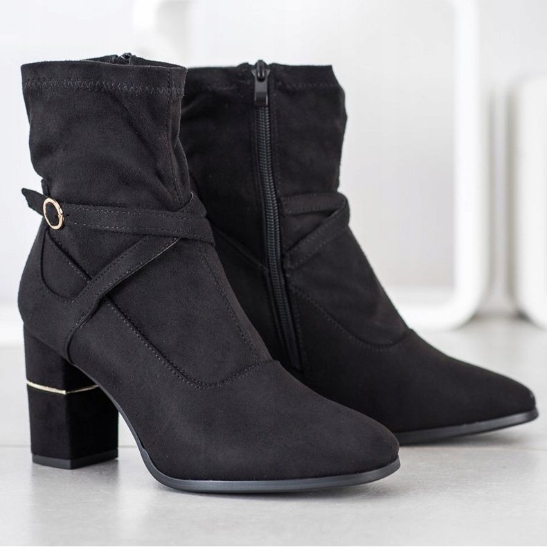 Goodin Čizme sa zlatnim umetkom crna 1