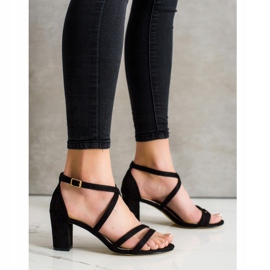 Goodin Sandale na šanku crno 1