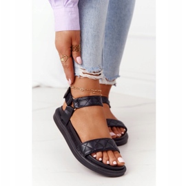 PS1 Crne sandale sa preokretom i prošivanjem na platformi crna 2