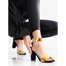 Goodin Sandale na šanku s Holo efektom crna 2