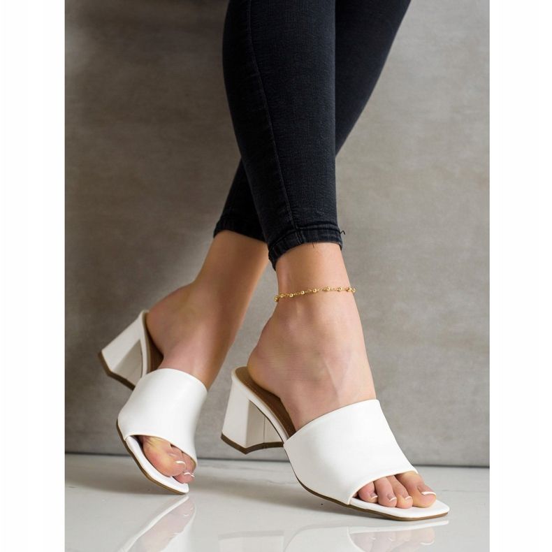 SHELOVET Klasične bijele papuče na šanku bijela 2