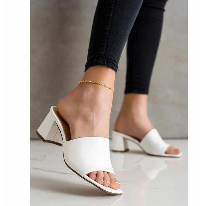 SHELOVET Klasične bijele papuče na šanku bijela 1