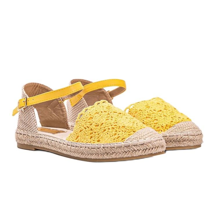 Žute espadrile s čipkom za bebe žuta boja 1