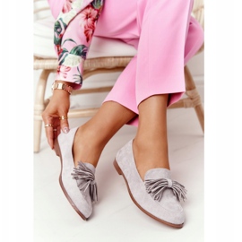 EVE Mrvice od antilopa s resama Siva Alicante 1