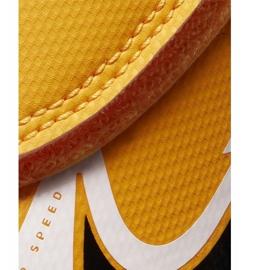 Nike Mercurial Vapor 13 Club Ic PS (V) Junior AT8170 801 nogometne cipele bijela crna narančasta 3