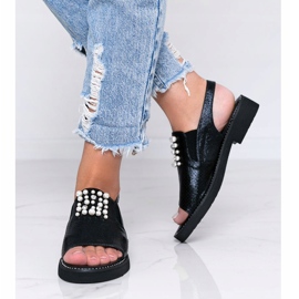 Crne sandale s biserima Like A Woman crna 1