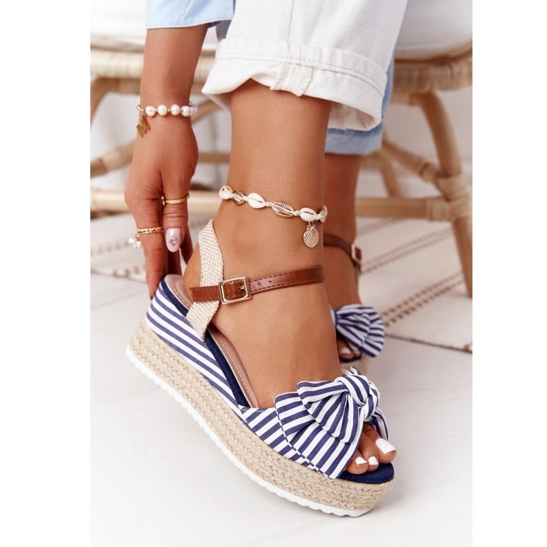 PG1 Tamnoplave sandale na klin La Isla Bonita bijela plava višebojan 1